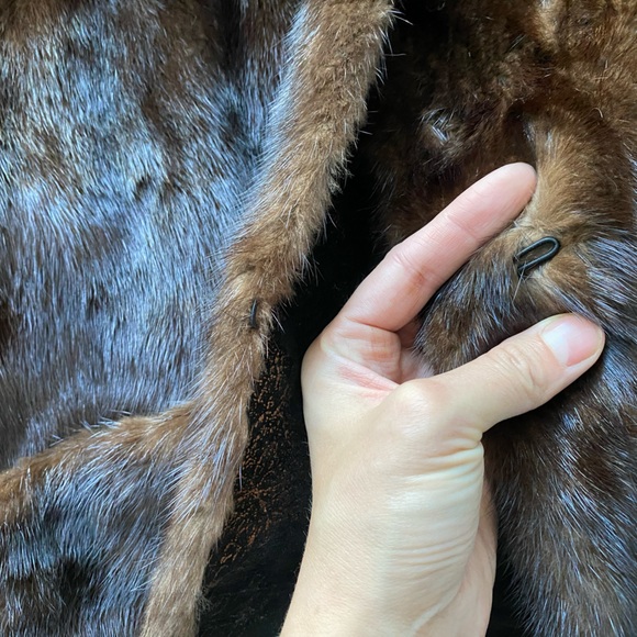 Raab & Metz Mink Fur and Leather Coat - Picture 6 of 11